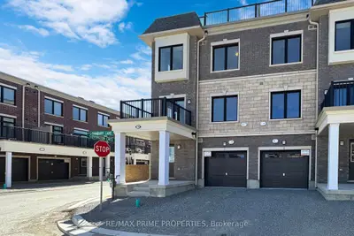 10 Sunbury Lane, Whitchurch-stouffville, On L4a 7x5