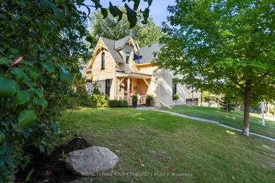 Detached in Uxbridge