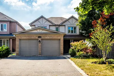 Detached in Aurora