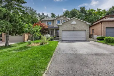 Detached in Newmarket