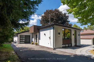 Detached in Newmarket