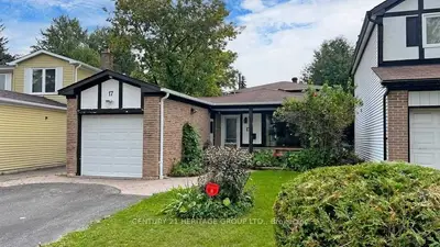 Detached in Richmond Hill