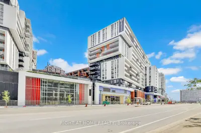 Condo Apartment in Markham