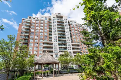 330 Red Maple Road 502, Richmond Hill, On L4c 0t6