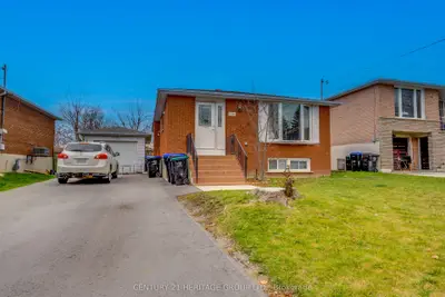Detached in Bradford West Gwillimbury