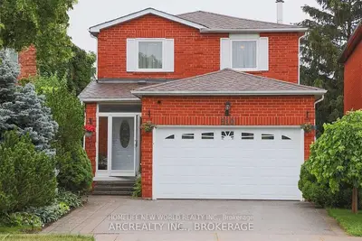 Detached in Vaughan