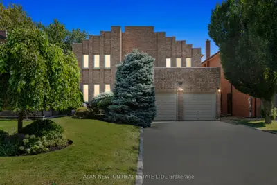 Detached in Vaughan