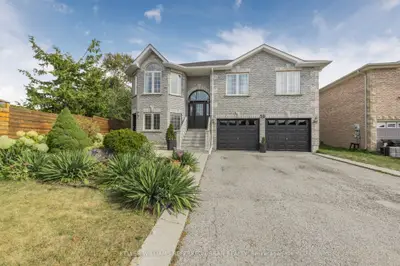 Detached in Bradford West Gwillimbury