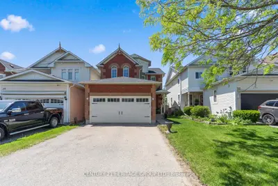 Detached in New Tecumseth