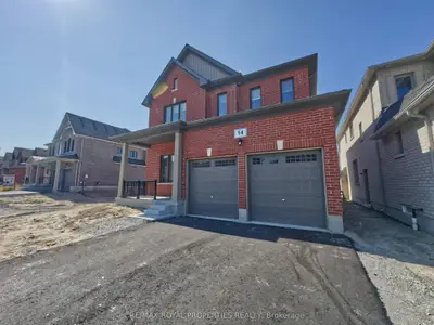 Detached in Essa