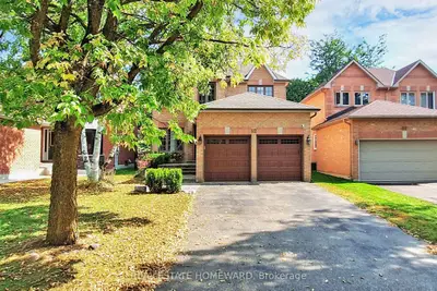 Detached in Aurora