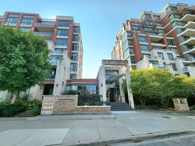 Condo Apartment in Markham