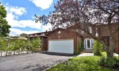 Lower Level in Richmond Hill