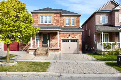Detached in Markham