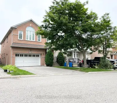 Detached in Markham