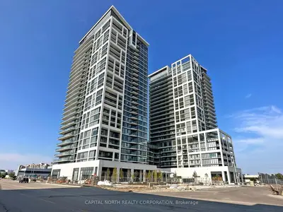 Condo Apartment in Vaughan