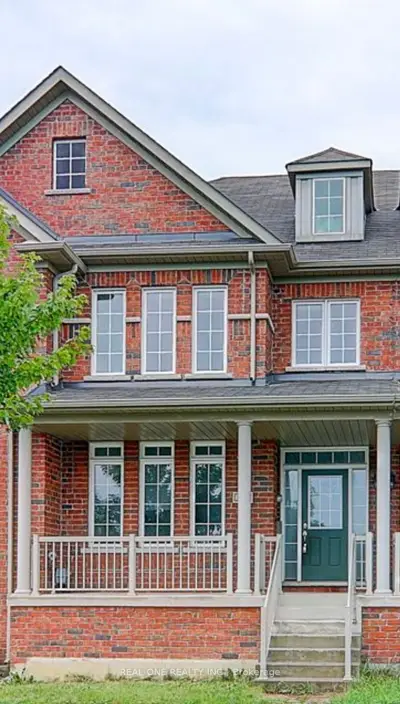 Att/Row/Townhouse in Markham