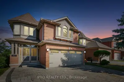 Detached in Newmarket