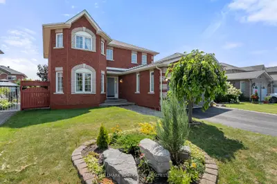 Detached in Georgina