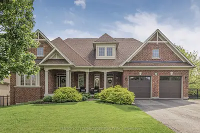 Detached in Uxbridge
