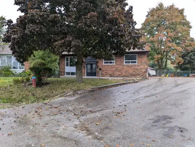 Detached in Richmond Hill