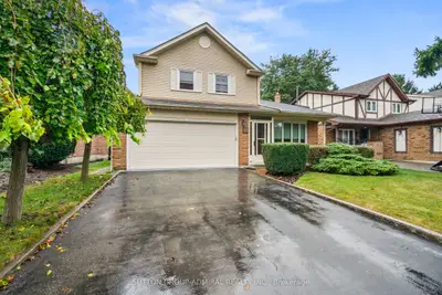 Detached in Markham