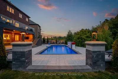 Detached in Vaughan