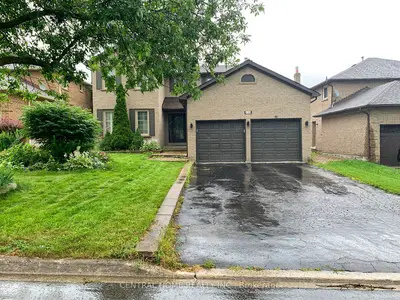 Detached in Aurora