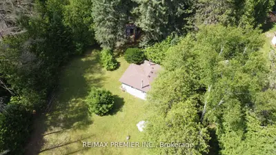 36 Nurme Avenue, Georgina, On L0c 1l0