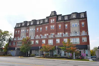 Condo Apartment in Aurora
