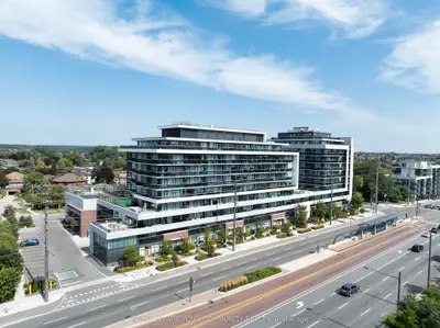 Condo Apartment in Vaughan