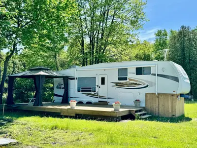 MobileTrailer in Georgina