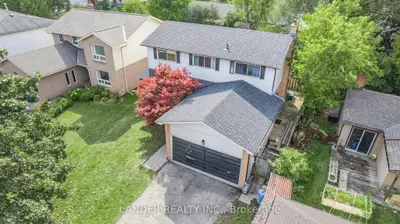 Detached in East Gwillimbury