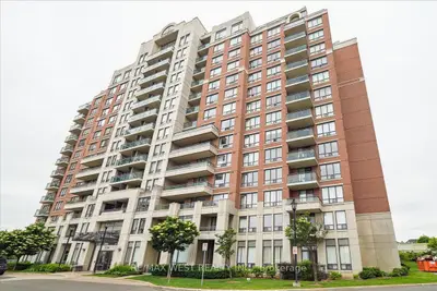 Condo Apartment in Richmond Hill