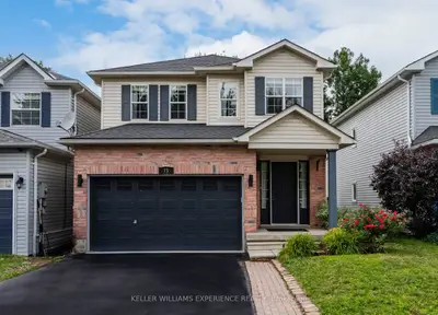 Detached in Essa