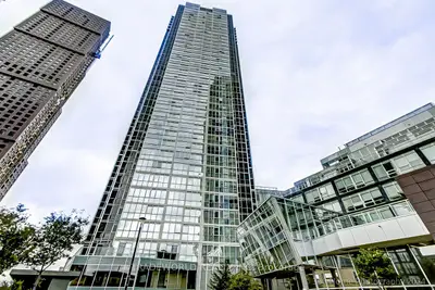 Condo Apartment in Vaughan
