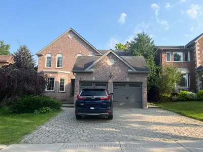 Detached in Aurora
