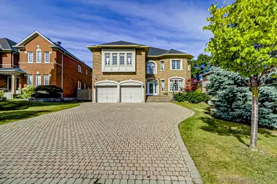 Detached in Markham