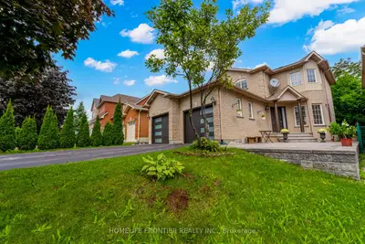 Detached in Newmarket