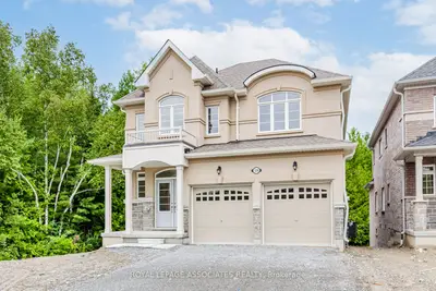 Detached in Georgina