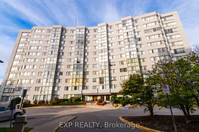 270 Davis Drive 108, Newmarket, On L3y 8k2