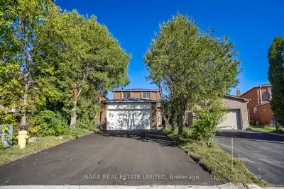 Detached in Markham