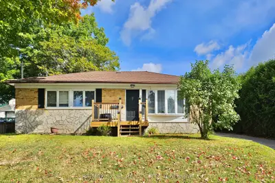Detached in Newmarket