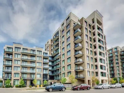 Condo Apartment in Markham