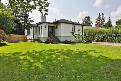 Detached in Richmond Hill