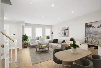 Att/Row/Townhouse in Vaughan