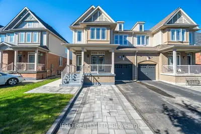 Semi-Detached in New Tecumseth