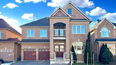 Detached in Markham