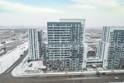 Condo Apartment in Vaughan