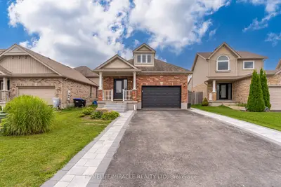 Detached in New Tecumseth